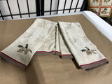 Pinecone Christmas Themed Hand Towels, 2 pc