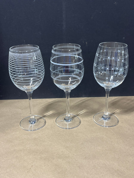 Mikasa Wine Glasses, 3 pc