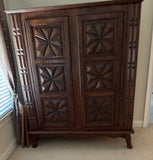 Carved Wood Cabinet with Adjustable Shelves***HEAVY ITEM***READ DETAILS ON PICK UP POLICY***