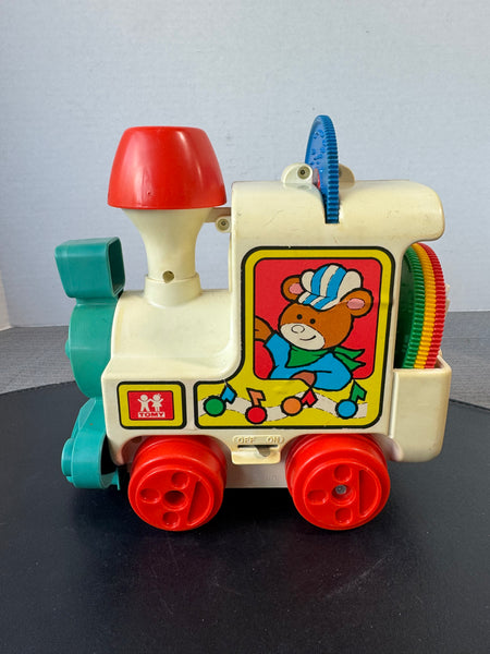 1975 Tomy Tuneyville Choo Choo Train with Records AS IS (READ DESCRIPTION CAREFULLY)