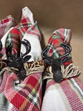 4 Plaid Cloth Napkins With Buck Napkin Rings