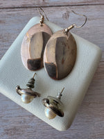 (H) Pair of Earrings
