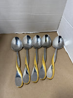 Oneida Golden Aquarius Silverware Set