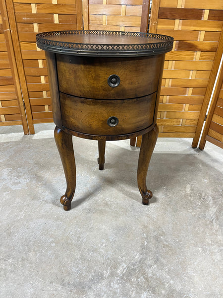Round End Table with (2) Drawers