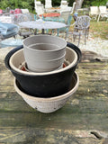 I-Lot of Plastic Planters(7)