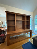 Oak Buffet with Hutch***HEAVY ITEM***READ DETAILS ON PICK UP POLICY***