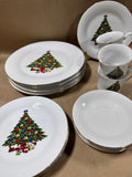 Christmas Tree Dinner Set — 16 Pieces