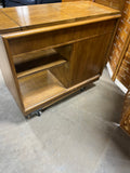 Unbranded Server***HEAVY ITEM***READ DETAILS ON PICK UP POLICY***