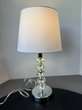 Boncoo Crystal Look 3-Way Touch Lamp with USB Ports (WORKS)