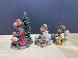 (J) 3 Piece Lot of Assorted Boyd's Bears Figurines