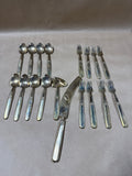 18 Piece Nickeleronzed Flatware With Case