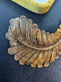 14K Gold Texture Detailed Vintage Feather Brooch in Box