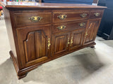 Kling China Hutch***HEAVY ITEM***READ DETAILS ON PICK UP POLICY***