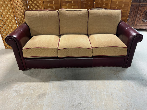 Robinson & Robinson Sofa***HEAVY ITEM***