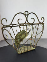 The Garden Collection Green Wrought Iron Wall Pocket Planter Basket