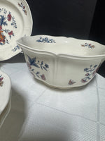 (C) 7-Piece Wedgwood Williamsburg Potpourri China Serving Set