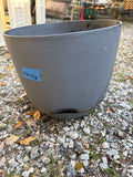 I-Large Sturdy Plastic Planter w/Saucer