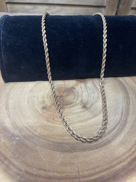 Krementz Gold Tone Chain