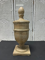 White Washed Rustic Resin Finial Decorative Sculpture