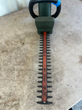 Black & Decker 16" Electric Hedge Trimmer, Works