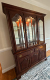 Pennsylvania House Lighted Two Piece China Hutch***HEAVY ITEM*** READ DETAILS ON PICK UP POLICY***