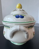 Oval Tureen & Lid in Villeroy & Boch French Garden