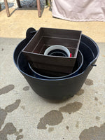 (C)Lot of Eight Plastic Planters