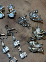 (A) clip Earrings Lot
