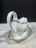 Wedgwood England Kutani Crane Gravy Boat with Attached Underplate (E)