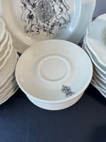 33-Piece Williamsburg King’s Arms Tavern China Set