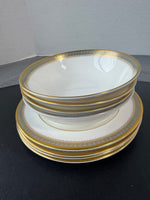 (F) 8-Piece Royal Doulton England Clarendon Fine Bone China Dessert Bowls & Plates Set