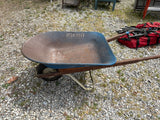 Wheelbarrow w/Metal Tub