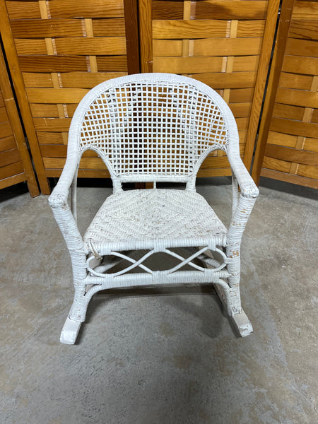 Kid's/Doll White Wicker Rocking Chair