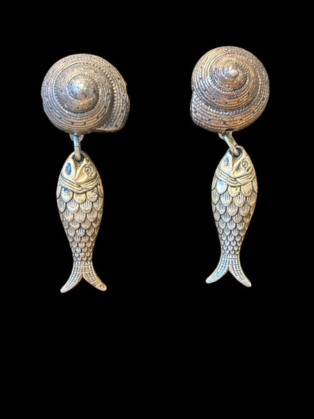 Silver Tone / Fish Earrings