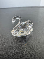 (F) Swarovski Crystal Swan