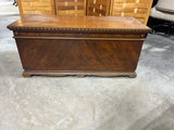Lane Trunk***HEAVY ITEM***READ DETAILS ON PICK UP POLICY***