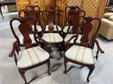 Dining Table with (2) Leaves, (8) Chairs and Table Pads***HEAVY ITEM***READ DETAILS ON PICK UP POLICY***