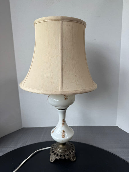 Brass & Milk Glass Vintage Cherub Lamp (WORKS)