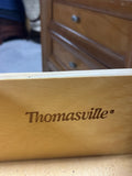 Thomasville Pair of Nightstands with (3) Drawers