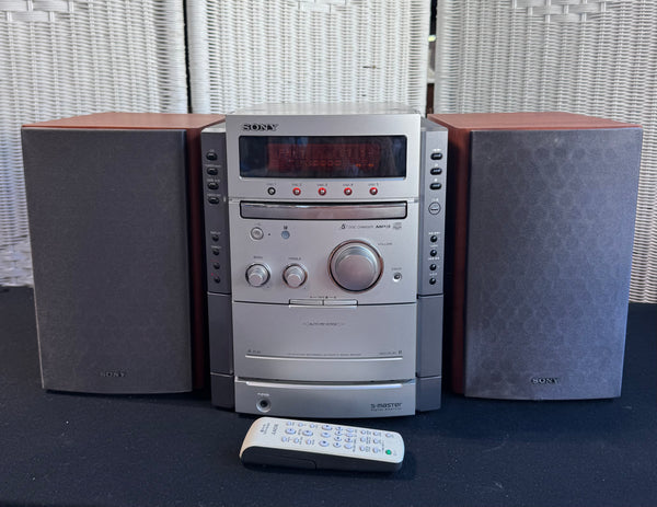 Sony Compact Disc Deck Receiver with Pair of Bookshelf Speakers & Remote