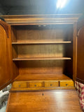 Pennsylvania House Secretary ***HEAVY ITEM***READ DETAILS ON PICK UP POLICY***