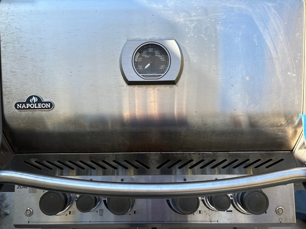 Napoleon Prestige 6-Burner Grill w/Cover