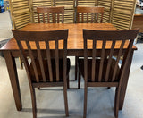 Dining Table with (4) Chairs, Unbranded