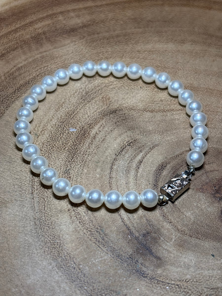 Faux Pearl Bracelet