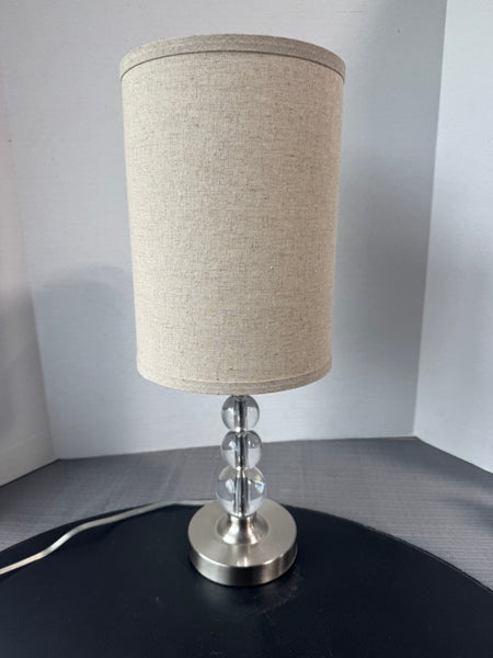 Modern Resin Spheres Table Lamp (WORKS)