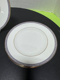 (K) 5-Piece Wedgwood England Palatia R4700 Greek Key Bone China Plates Set