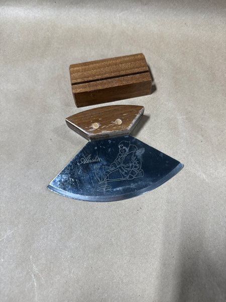 (B) Alaskan ULU Knife Stainless Steel Blade Wood Handle and Display Stand