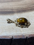 Gold Tone/Tiger Eye Pendant