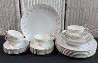 29-Piece Mikasa Japan 5258 Jean Floral China