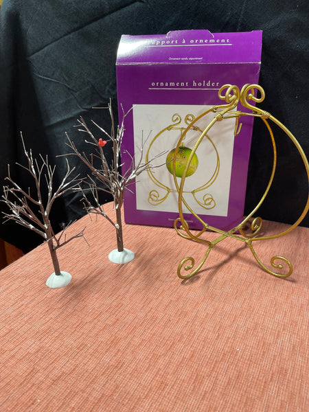 Ornament Holder and Decorative Trees(2)